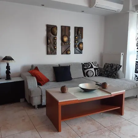 Apartment Eclectic Living {free Parking}